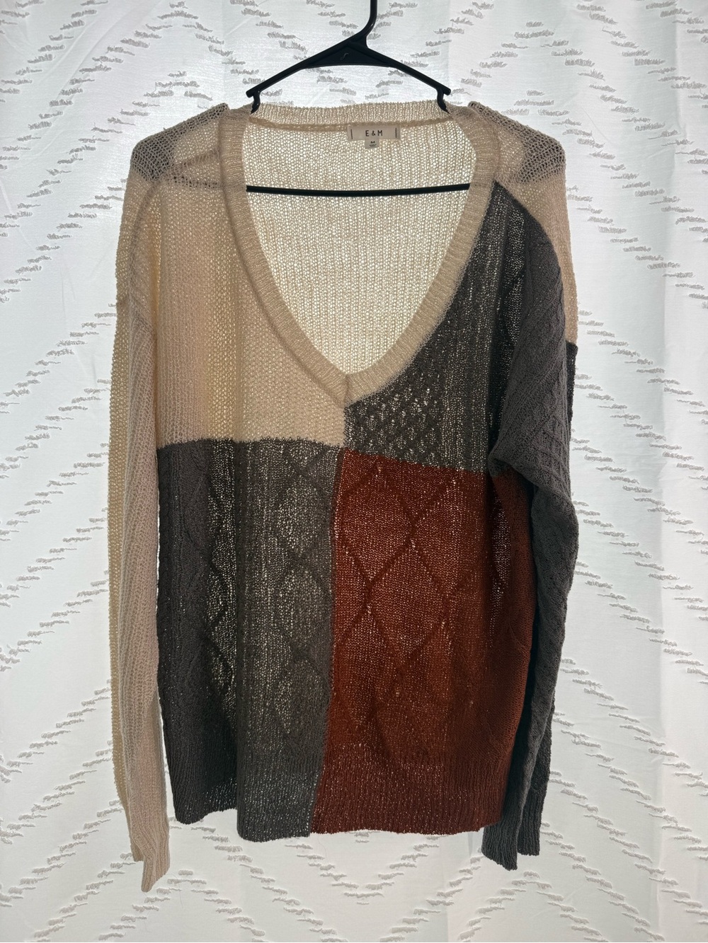 E&M | NWOT Womens Colorblock V-Neck Knit Sweater - Beige, Brown, Rust